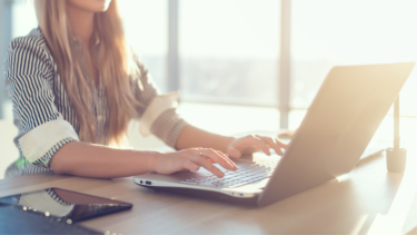 Gmailで返信時に引用する方法｜PC/スマホの最短手順